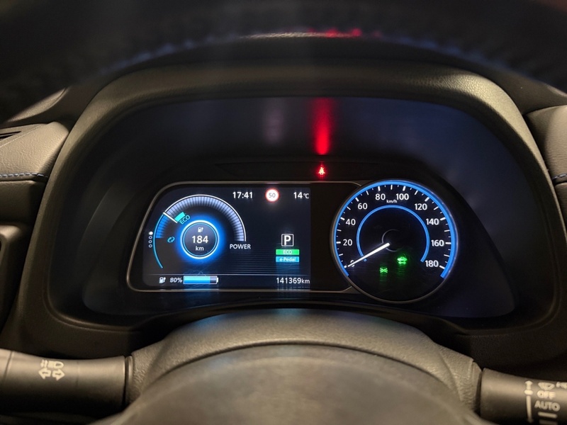 Nissan Leaf vaihtoauto