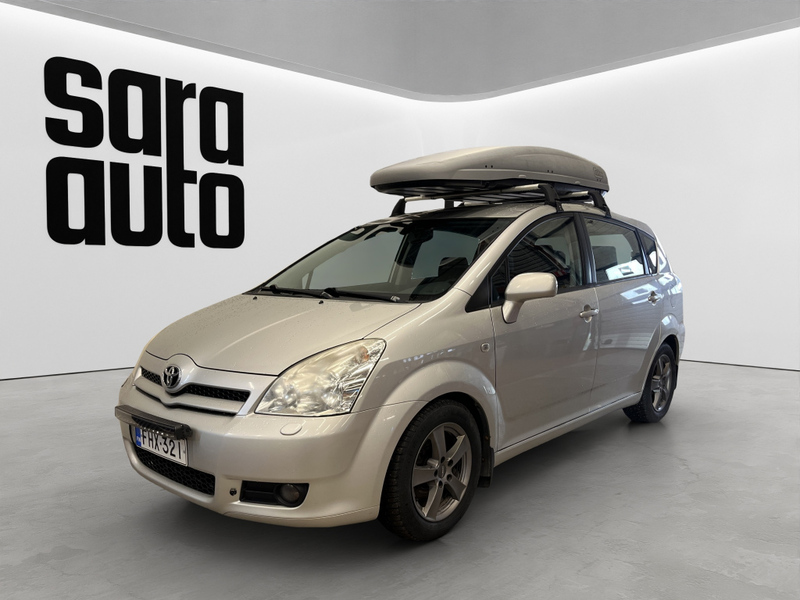Toyota Corolla Verso vaihtoauto