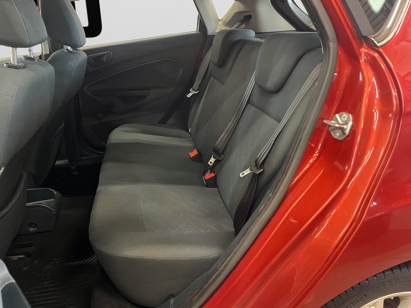 Ford Fiesta vaihtoauto