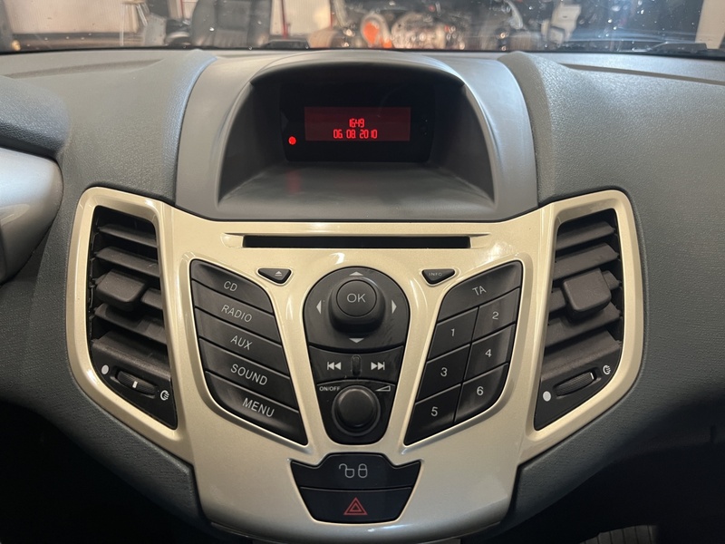 Ford Fiesta vaihtoauto