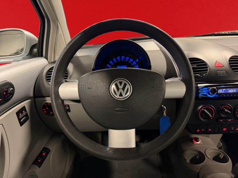 Volkswagen New Beetle vaihtoauto