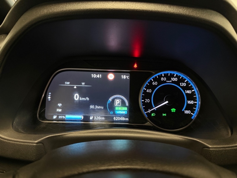 Nissan Leaf vaihtoauto