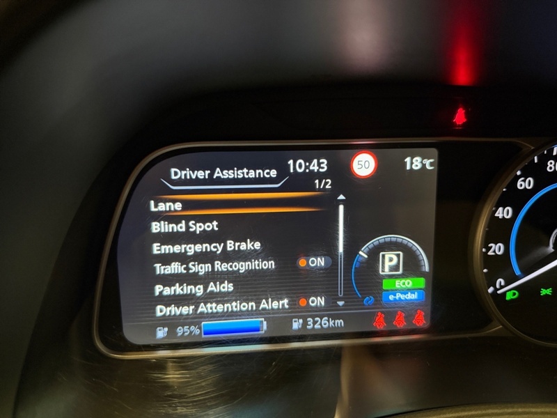 Nissan Leaf vaihtoauto