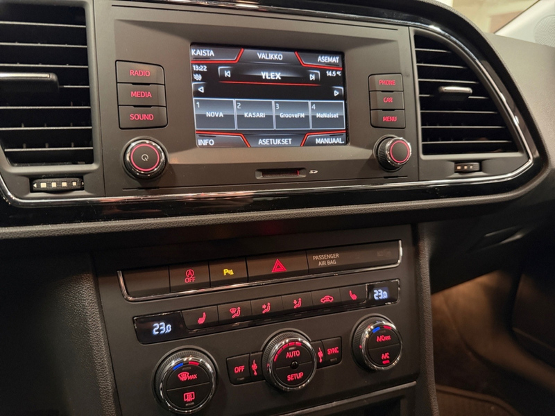 SEAT Leon vaihtoauto