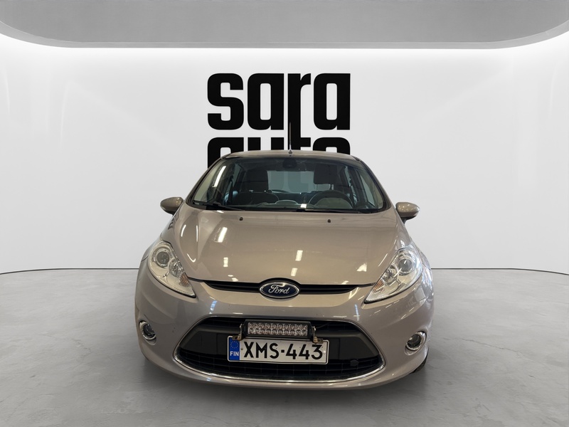 Ford Fiesta vaihtoauto