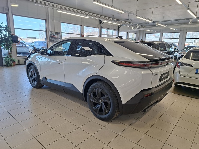 heti ajoon Toyota C-HR+