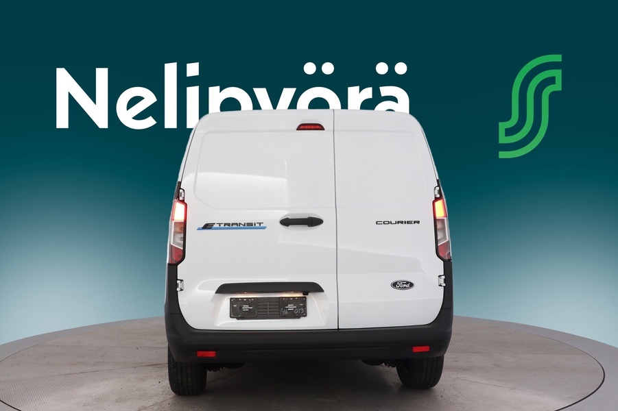 heti ajoon Ford Transit Courier