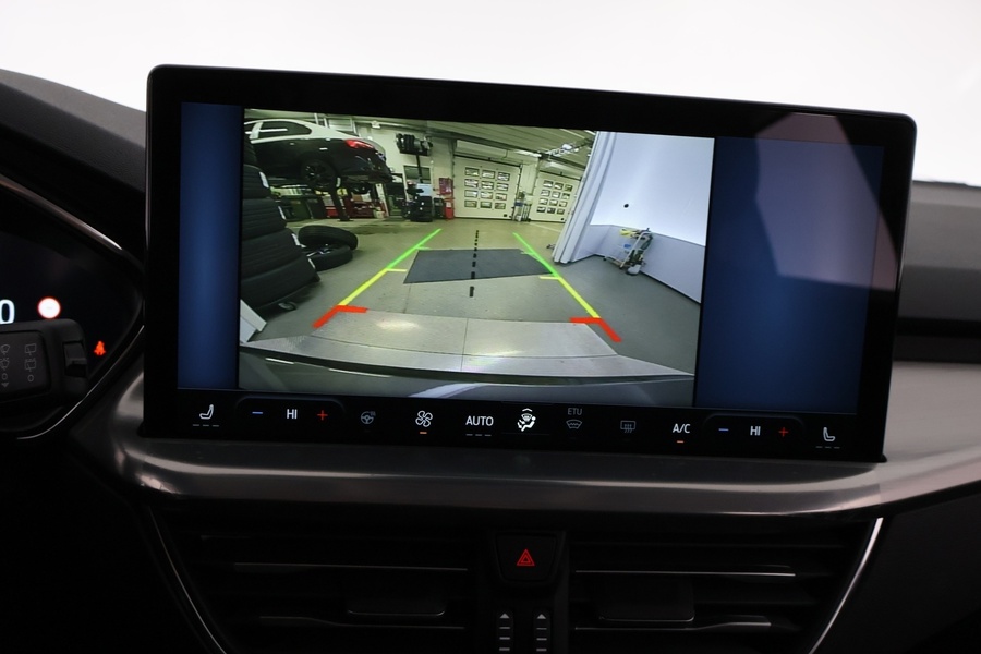 heti ajoon Ford Focus