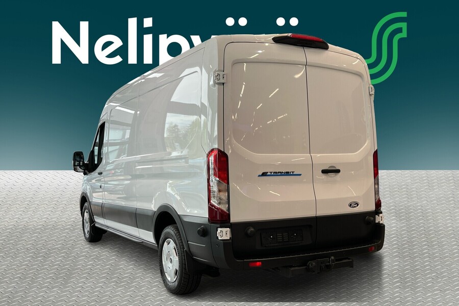 heti ajoon Ford Transit
