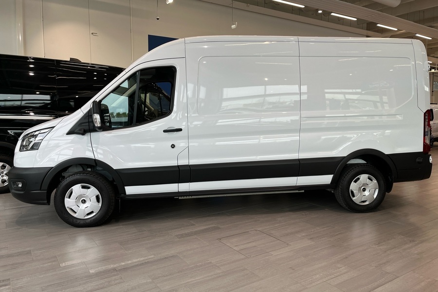 heti ajoon Ford Transit