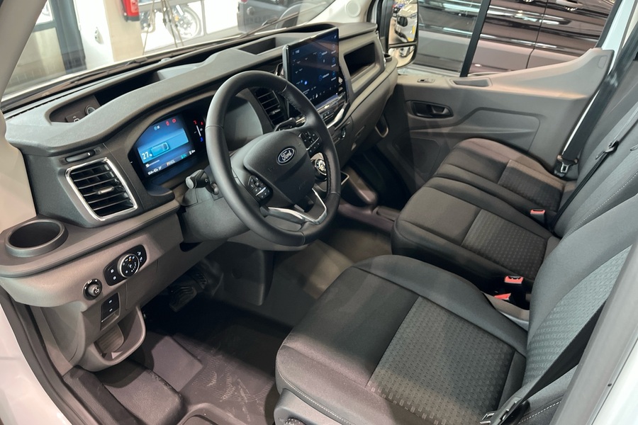 heti ajoon Ford Transit