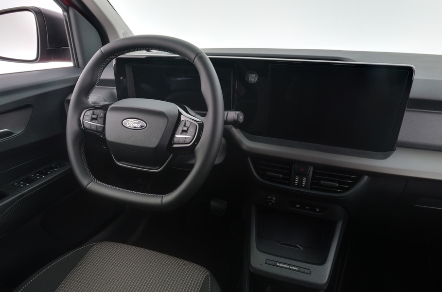 heti ajoon Ford Tourneo Courier