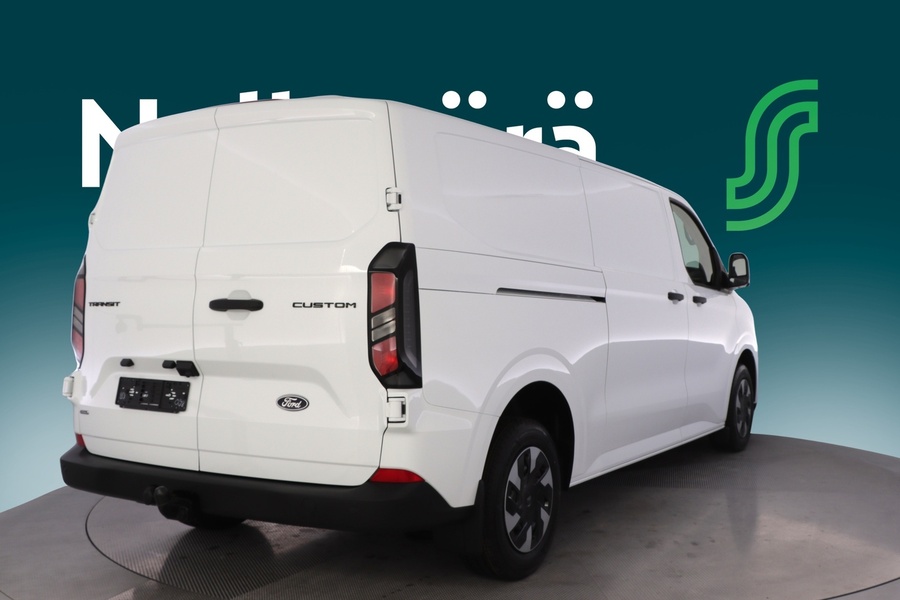 heti ajoon Ford Transit Custom