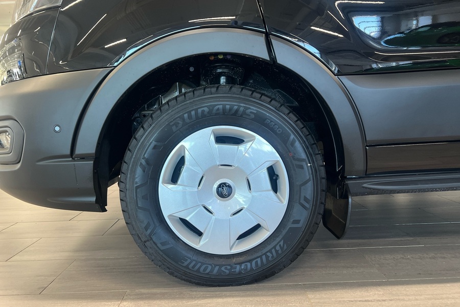 heti ajoon Ford Transit