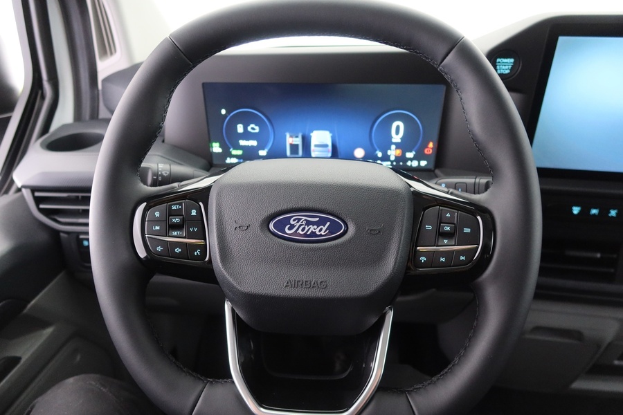 heti ajoon Ford Transit Custom