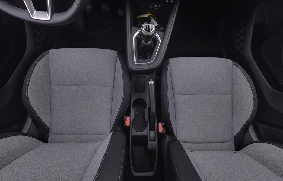 heti ajoon Mitsubishi Colt