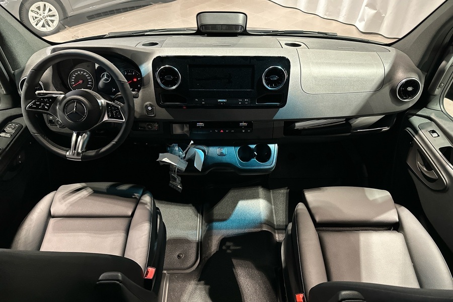 heti ajoon Mercedes-Benz Sprinter