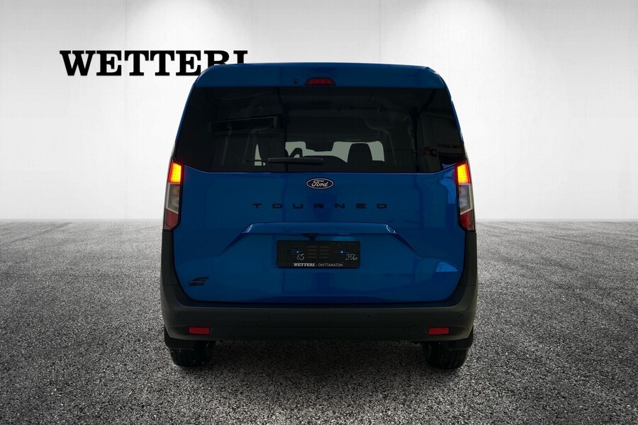 heti ajoon Ford Tourneo Courier
