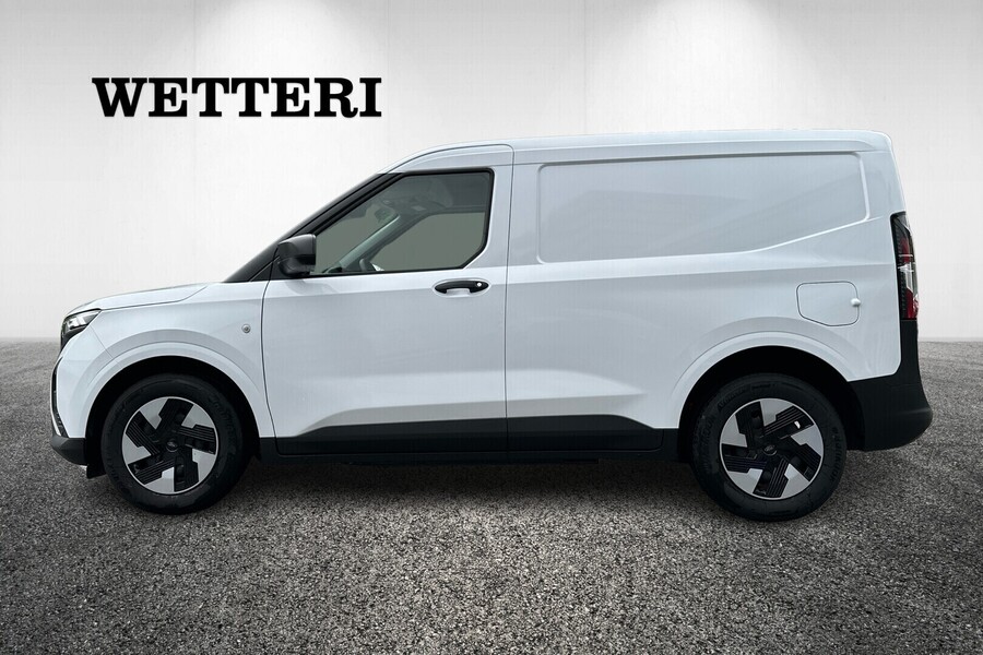 heti ajoon Ford Transit Courier