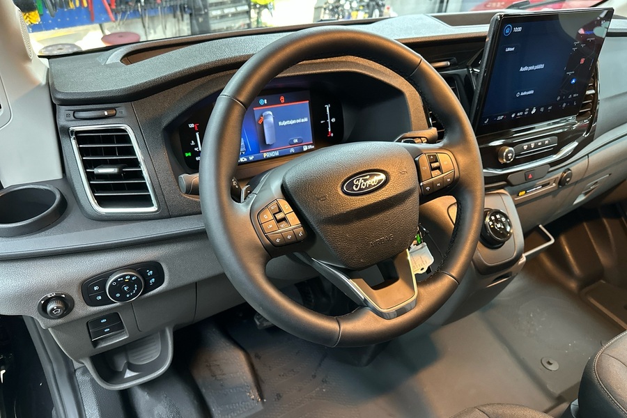 heti ajoon Ford Transit