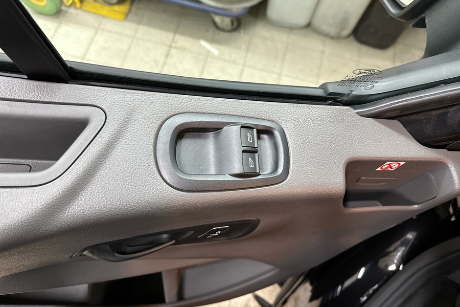 heti ajoon Ford Transit