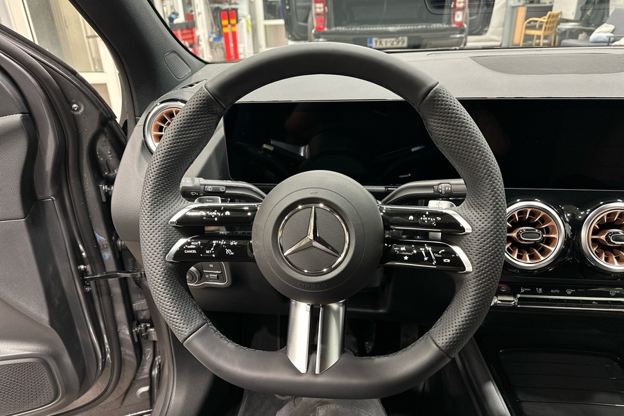 heti ajoon Mercedes-Benz EQA