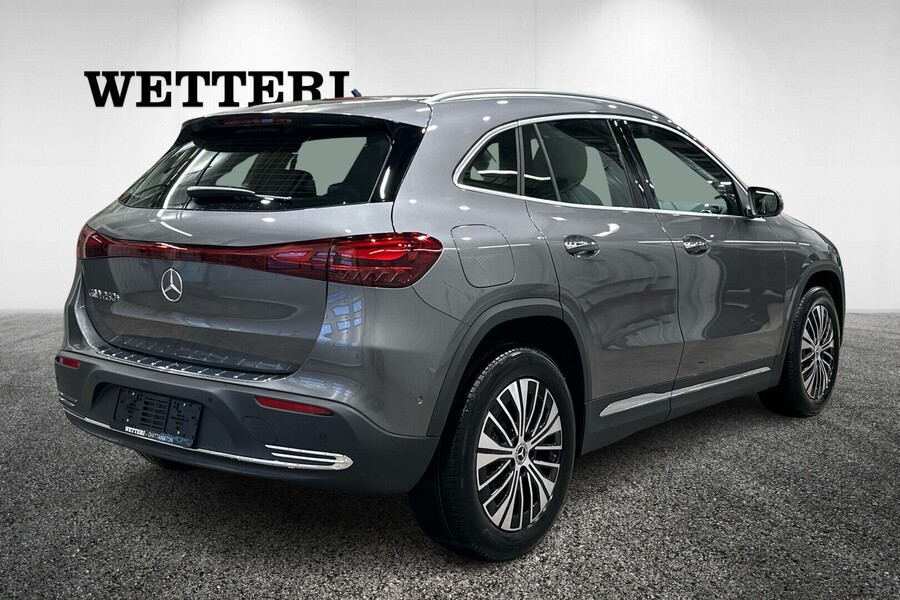 heti ajoon Mercedes-Benz EQA