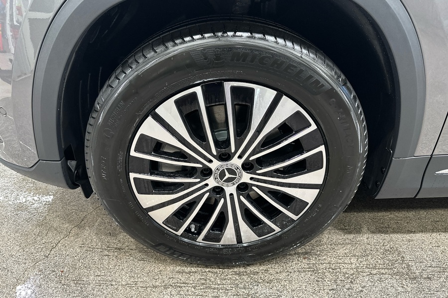 heti ajoon Mercedes-Benz EQA