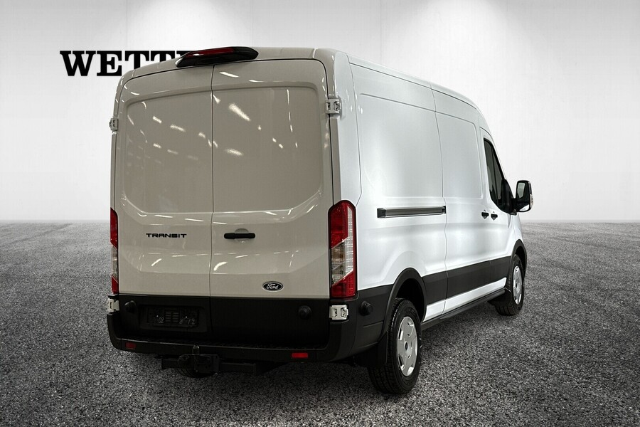 heti ajoon Ford Transit