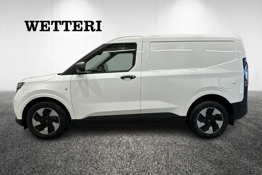 heti ajoon Ford Transit Courier