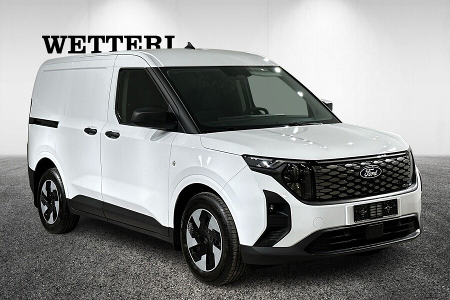 heti ajoon Ford Transit Courier