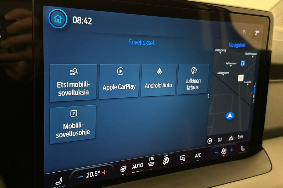 heti ajoon Ford Transit Courier