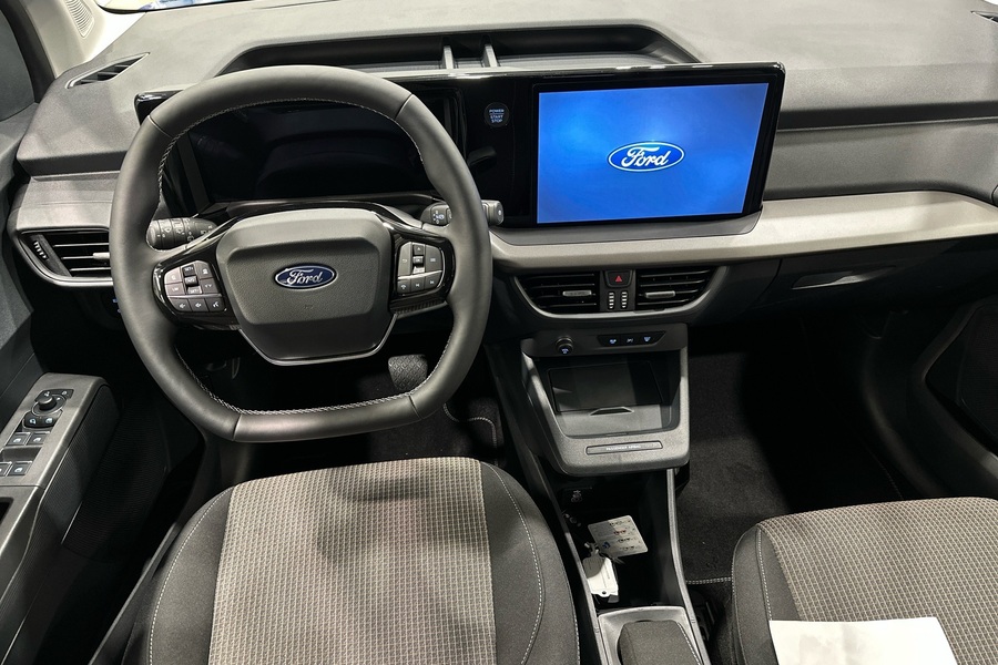 heti ajoon Ford Tourneo Courier