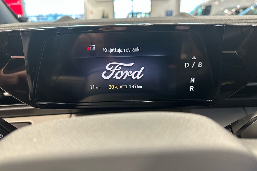 heti ajoon Ford Capri