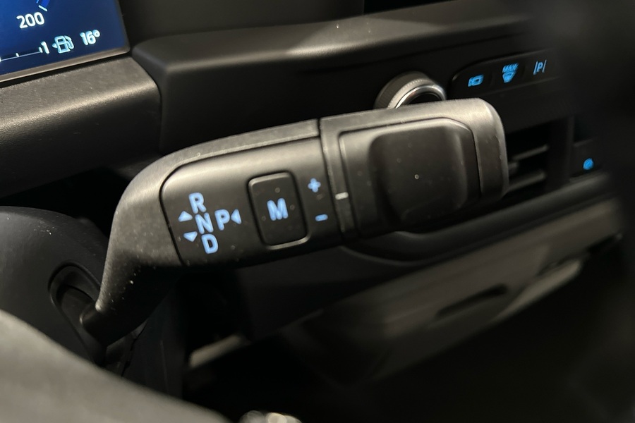 heti ajoon Ford Transit Custom