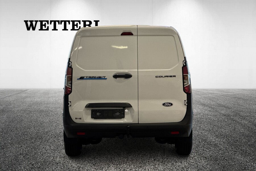 heti ajoon Ford Transit Courier