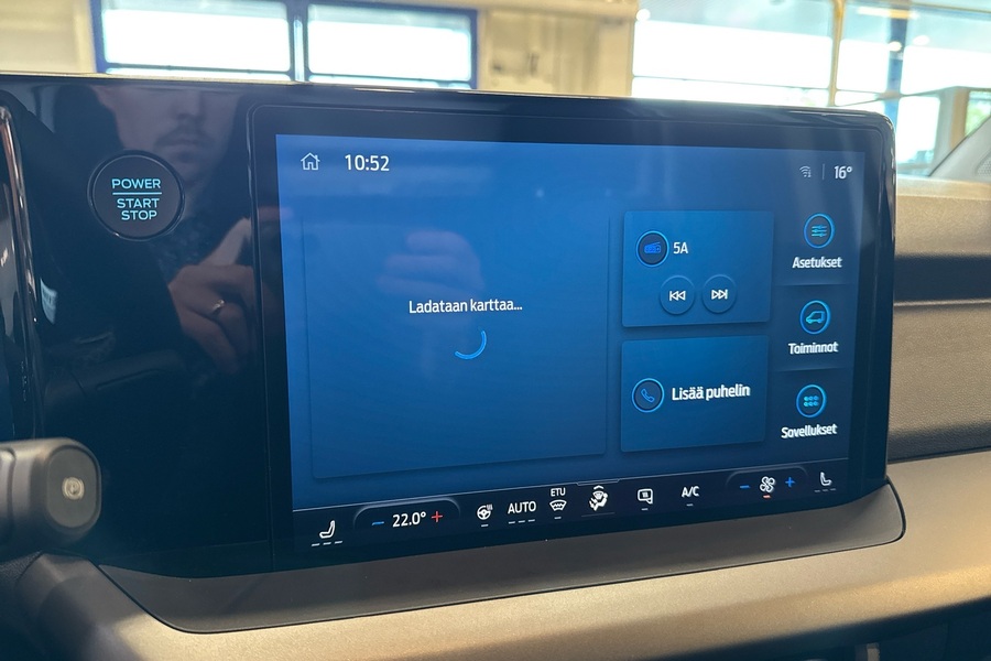 heti ajoon Ford Transit Courier