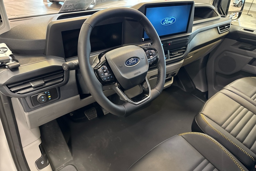 heti ajoon Ford Transit Custom