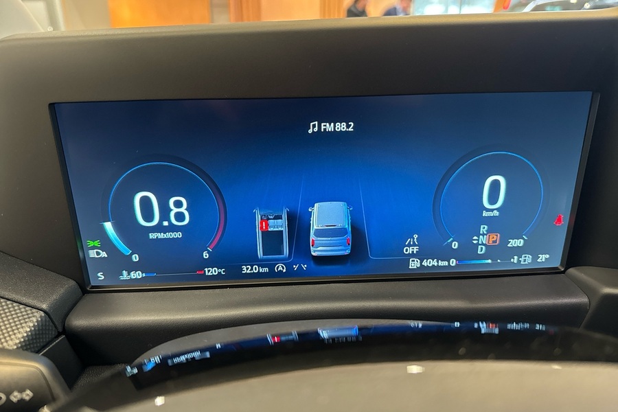 heti ajoon Ford Transit Custom