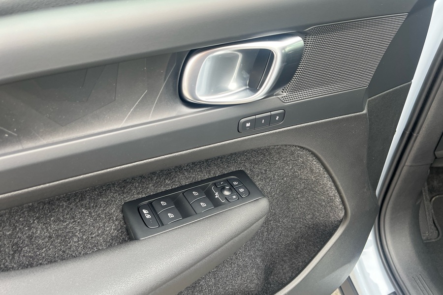 heti ajoon Volvo EX40