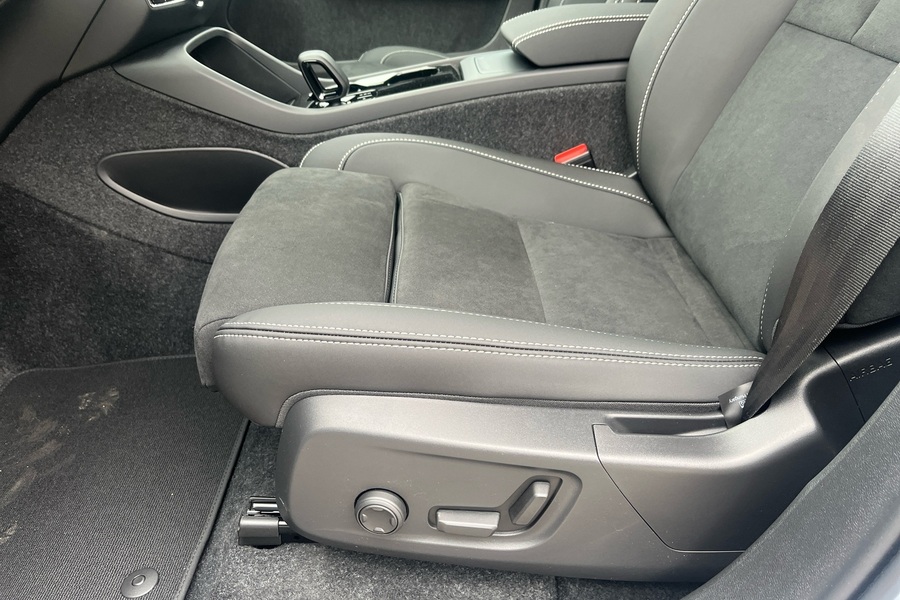 heti ajoon Volvo EX40