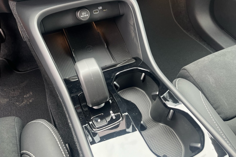 heti ajoon Volvo EX40