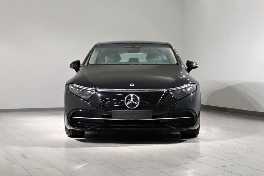 heti ajoon Mercedes-Benz EQS