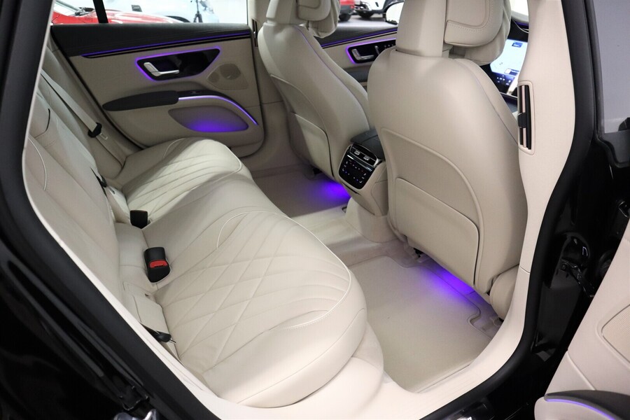 heti ajoon Mercedes-Benz EQS