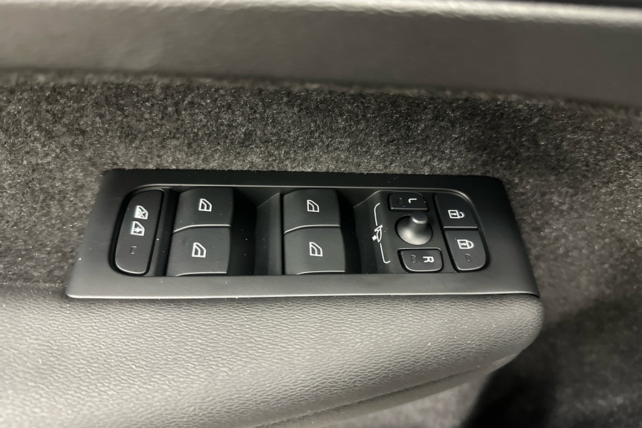 heti ajoon Volvo EX40