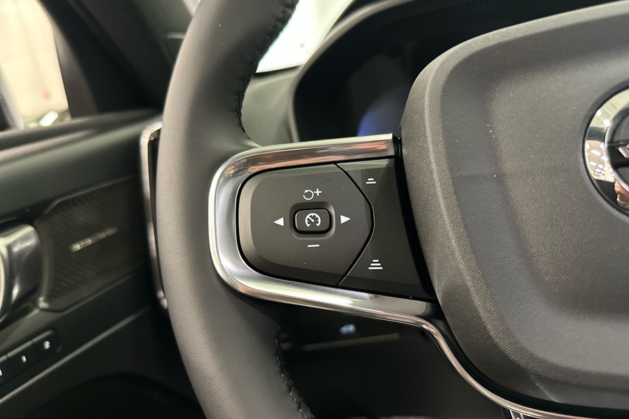 heti ajoon Volvo EX40