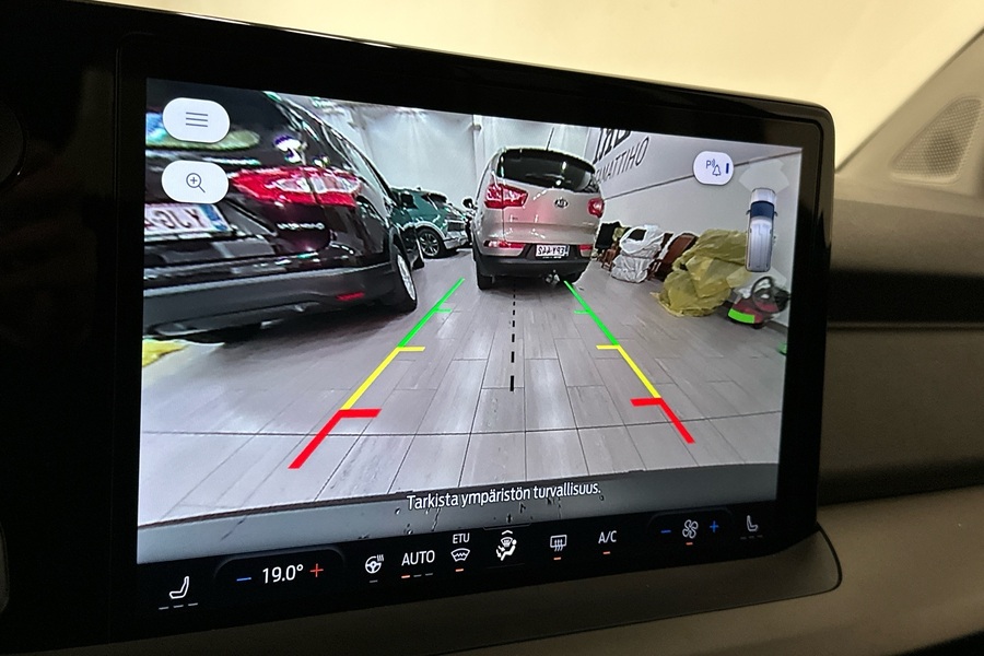 heti ajoon Ford Tourneo Courier