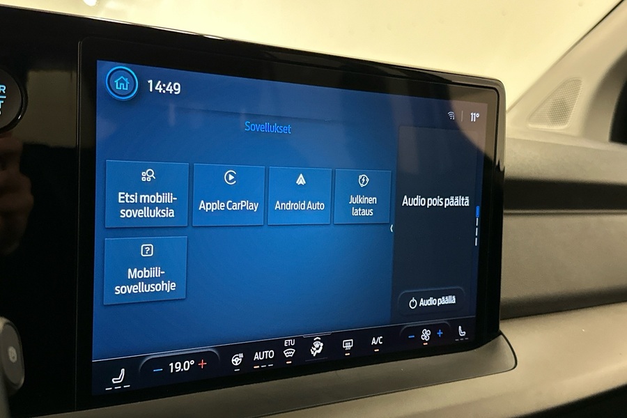 heti ajoon Ford Tourneo Courier