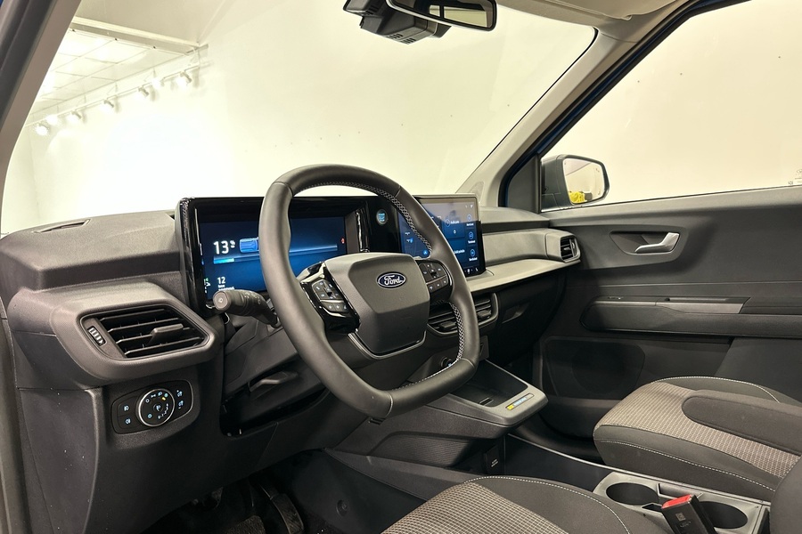 heti ajoon Ford Tourneo Courier