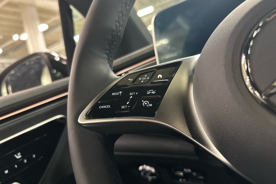 heti ajoon Mercedes-Benz EQE